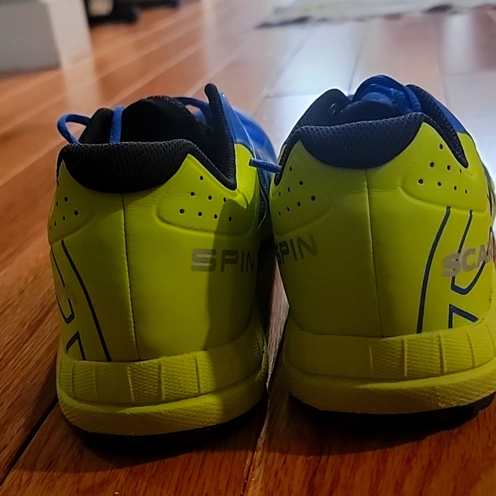 Shoes - Picture 3 of 4